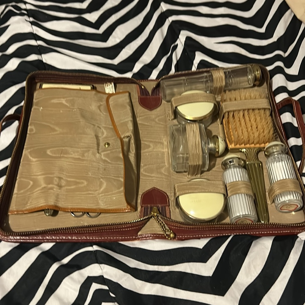 Vintage grooming kit - Picture 4 of 7